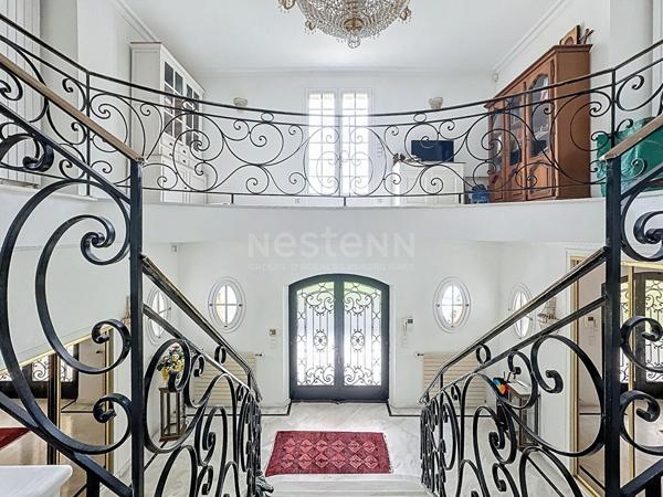 Maison Lamorlaye 8 pièce(s) 340 m² habitables, parc 4800m²