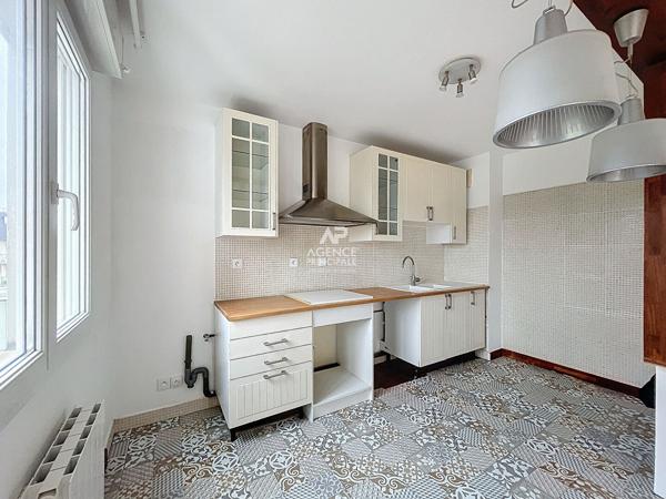 Appartement 3 pièces - 66.49 m² - CHATOU Loyer 1 290 €/mois charges comprises **  - Référence  148496