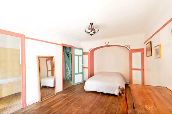 Maison Paris 18 e - MONTMARTRE / BATIGNOLLES