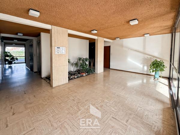 Spacieux T2 lumineux avec balcon et vue dégagée et tram à pied