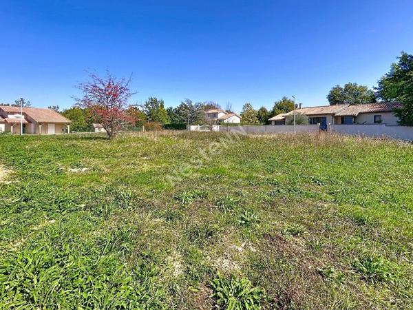 Terrain non viabilisé 777 m² Montauban secteur Saint Martial