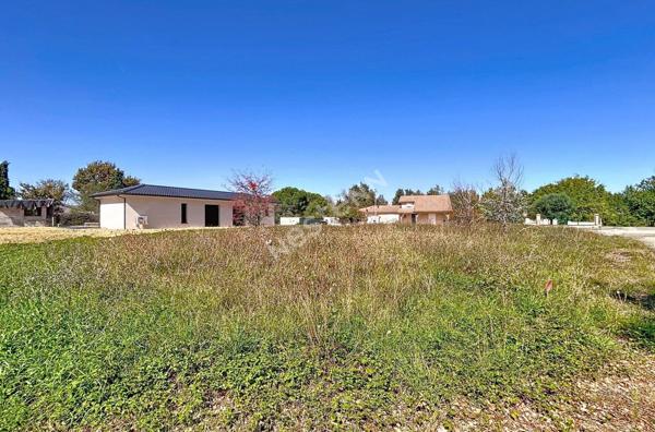 Terrain non viabilisé 777 m² Montauban secteur Saint Martial