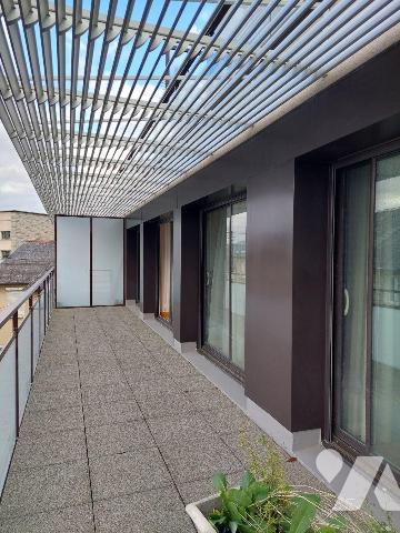 Appartement T3 de 78 m² + garage + terrasse de 22 m² Dans une résidence de 2000 avec ascenseur,...