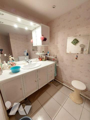 Appartement T3 de 78 m² + garage + terrasse de 22 m² Dans une résidence de 2000 avec ascenseur,...