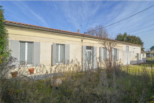 Maison Échoppe en pierre à rénover de 207m2 en impasse - Quartier de "Gajac" - Fort potentiel d'évolution ! 207 m²