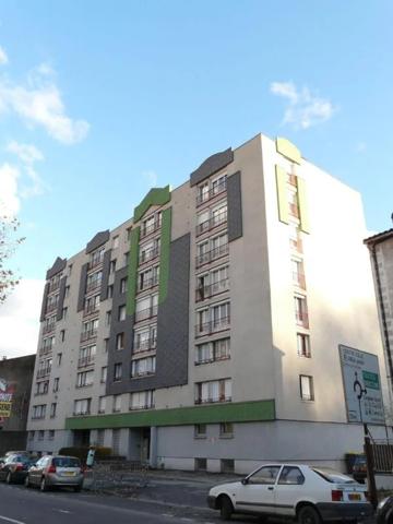 Appartement à louer à Saint-Affrique (12400)