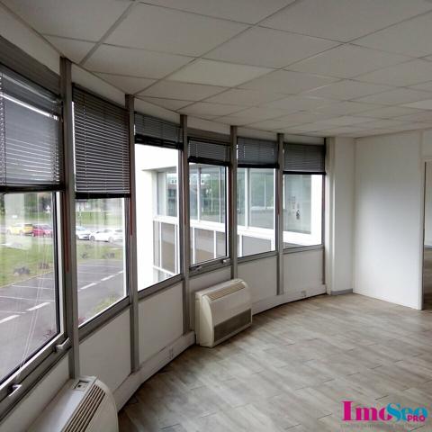 BUREAUX à LOUER