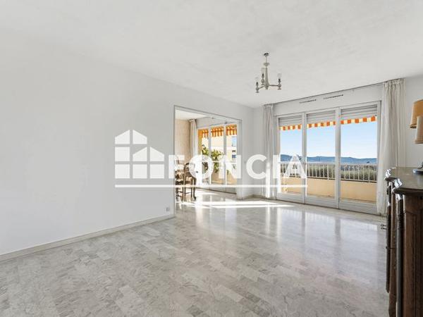 À vendre Appartement 5 pièces 91.5 m² - Grasse 06130