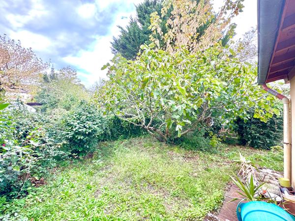 Maison à rénover de type 3 et véranda