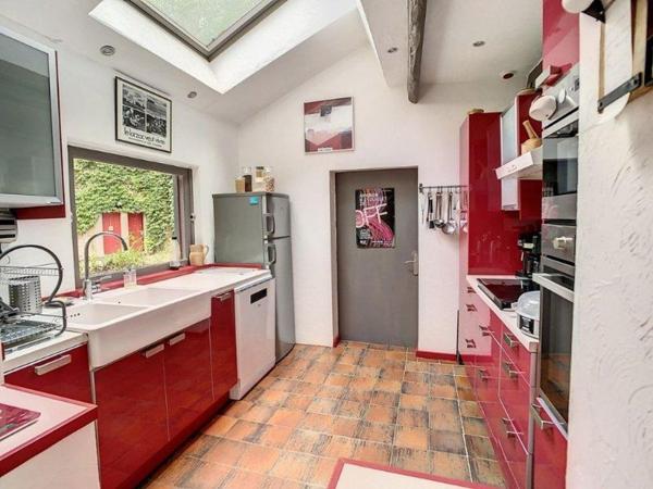 Maison de charme de 200 m² avec jardin et annexes – entre Tours et Amboise