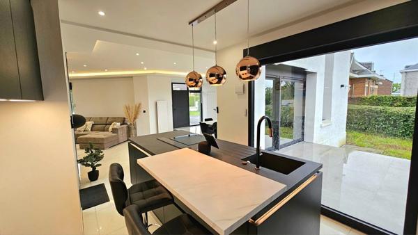 Maison d'Architecte - 2 Chambres - 2 Sdb - Garage - Jardin 2700 m2