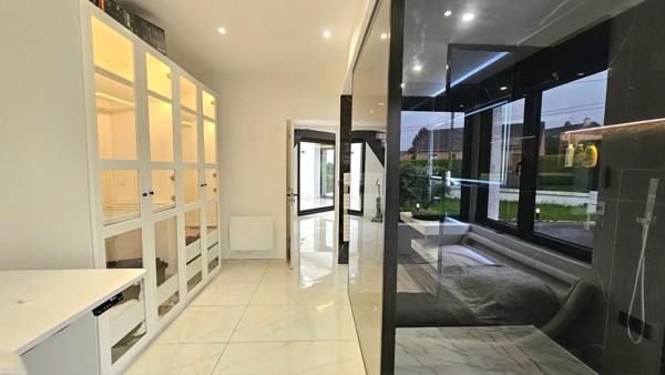 Maison d'Architecte - 2 Chambres - 2 Sdb - Garage - Jardin 2700 m2