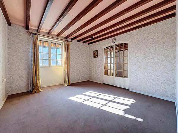 Ensemble immobilier d'environ 180m2 habitables