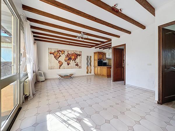 Ensemble immobilier d'environ 180m2 habitables