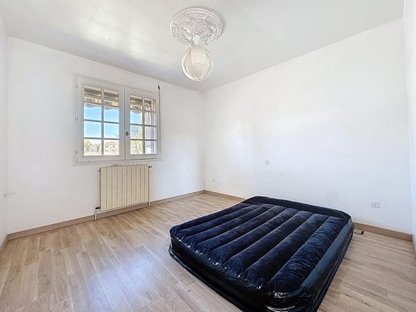 Ensemble immobilier d'environ 180m2 habitables