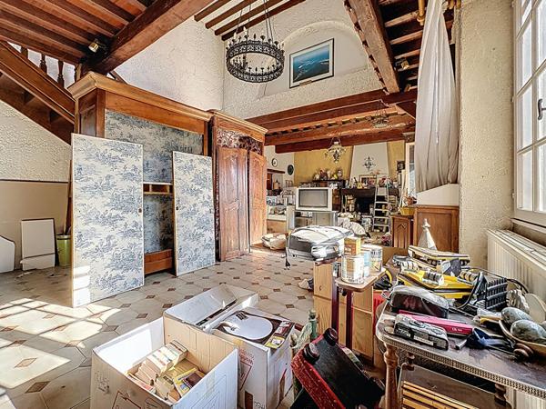 Ensemble immobilier d'environ 180m2 habitables