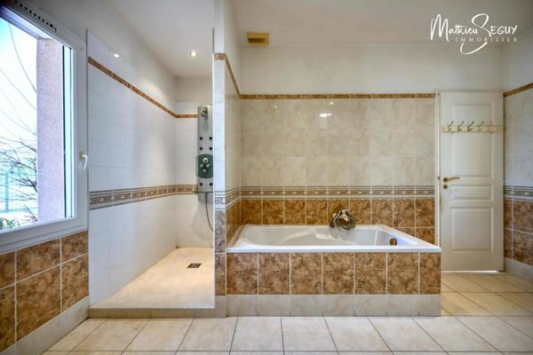 Maison à vendre 4 pièces GREZIEU LA VARENNE (69)- Maison P4 avec piscine
