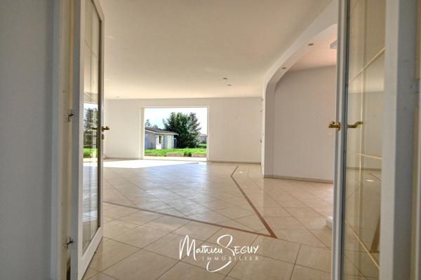 Maison à vendre 4 pièces GREZIEU LA VARENNE (69)- Maison P4 avec piscine