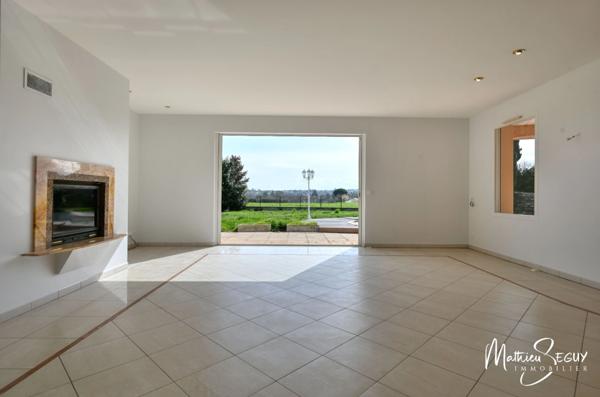 Maison à vendre 4 pièces GREZIEU LA VARENNE (69)- Maison P4 avec piscine