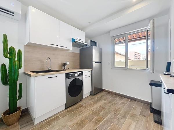 Appartement rénové à CAGNES SUR MER (06800)