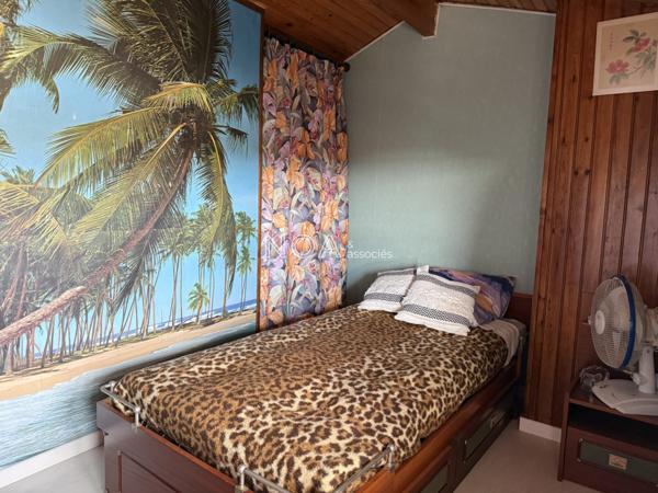 Maison sur le port de Cassy