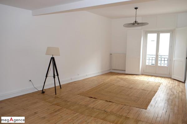 Appartement à TULLE, 19000 - 6 pièces 162m²