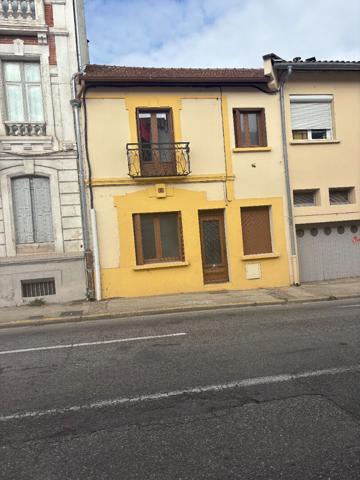 À VENDRE : PAMIERS MAISON DE VILLE AVEC TERRASSE
