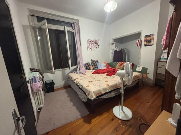 À VENDRE : PAMIERS MAISON DE VILLE AVEC TERRASSE