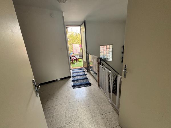 À VENDRE : PAMIERS MAISON DE VILLE AVEC TERRASSE