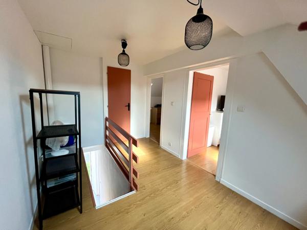 Maison
                                                                                                                                                                                                                                                                                                                        3 pièce(s)                                                                                                                                                                                                          2 chambre(s)                                                                                                                                                                                                          58  m²