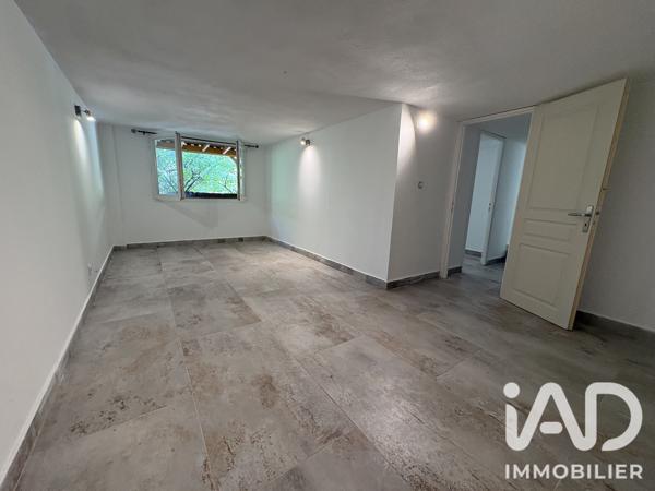 Appartement à vendre 3 pièces 63 m² Fréjus