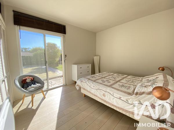 Maison à vendre 5 pièces 170 m² Eyguières