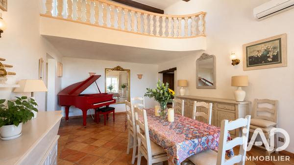 Maison à vendre 5 pièces 190 m² Grasse
