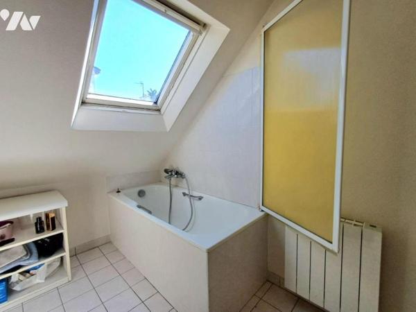 MAISON DE PLAIN-PIED A LARMOR-PLAGE