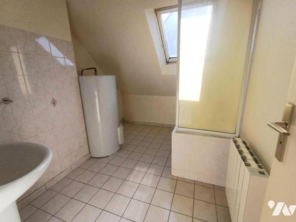 MAISON DE PLAIN-PIED A LARMOR-PLAGE