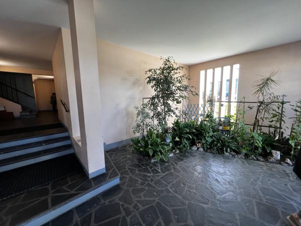 APPARTEMENT T3 - 5ème étage avec ascenseur - CAVE