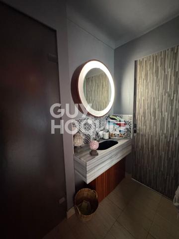 Maison d'architecte en Hyper centre ville de Challans 193m²