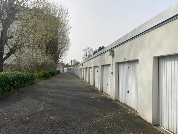 Garage fermé à vendre – Résidence Tivoli – Rue Camille Godard