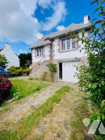 Maison à Vendre à Perros-Guirec (22700) en Côtes-d'Armor (22), de 123 m² habitables sur 458m² d...