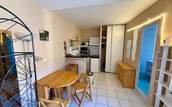 Appartement à vendre    1 pièce • 23,70 m2 La Rochelle