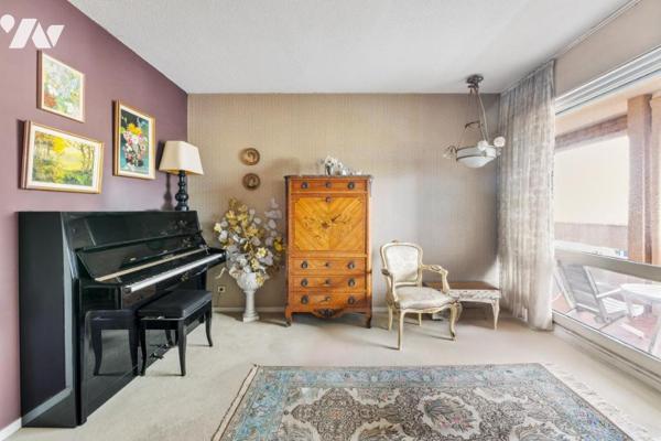 Appartement duplex d’exception à Saint-Julien-en-Genevois – Type 8, 158 m², terrasse de 113 m²