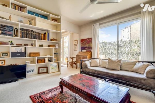 Appartement traversant au calme, avec balcon