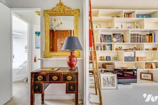 Appartement traversant au calme, avec balcon