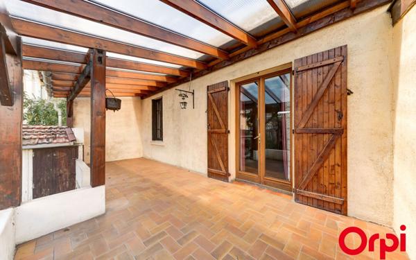 Maison à vendre    4 pièces • 62,56 m2 Bron