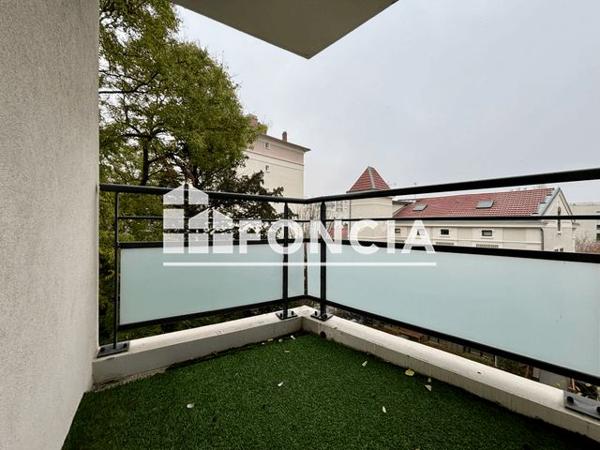 Location Appartement 2 pièces 43.4 m² - 28 rue Maurice Bouchor Lyon 69007