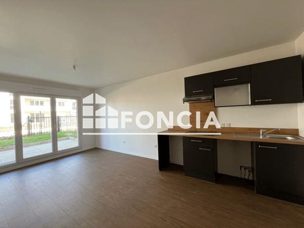 Location Appartement 2 pièces 41.23 m² - 2 RUE LOUISE LEJARRE Luisant 28600