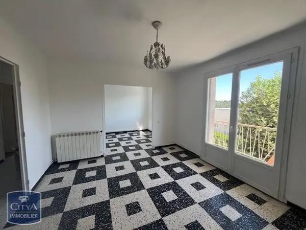 Appartement à louer 3 pièces 65.32m² Nîmes (30000)