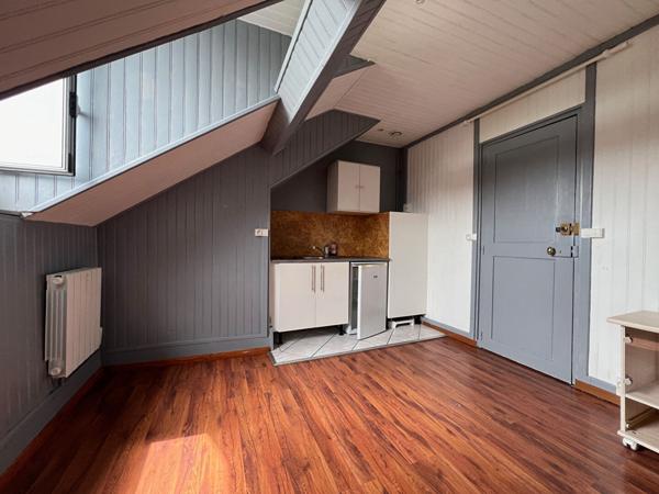 Appartement Montereau Fault Yonne 2 pièce(s) 18.35 m2