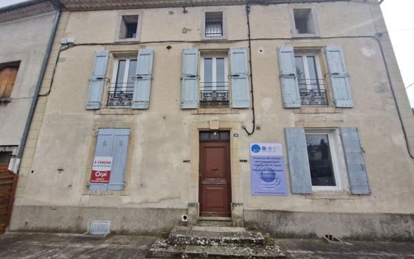 Appartement à vendre    1 pièce • 25,01 m2 Forcalquier