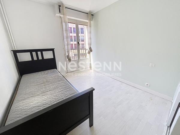 A vendre Appartement de 4 pièces de 68 m² à Plaisir - Centre ville